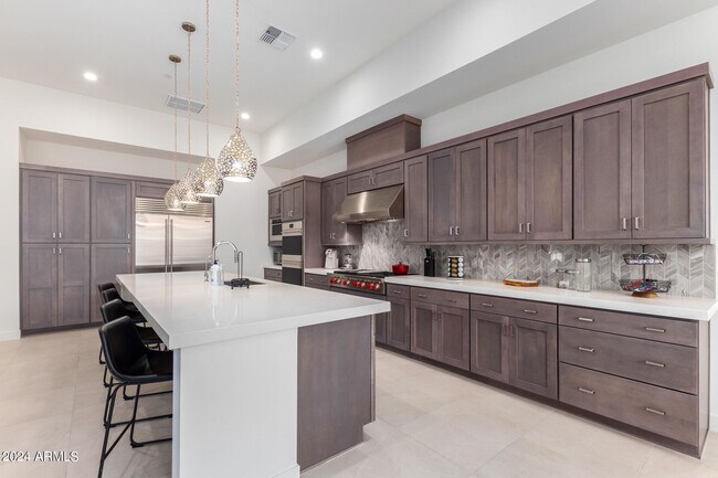 Building Photo - 12411 E Troon Vis Dr
