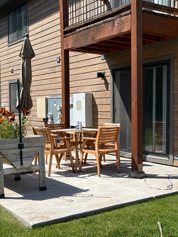 Building Photo - 205 Lakewood Rd