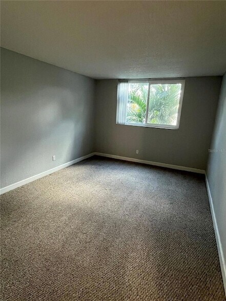 Building Photo - 2650 Coconut Bay Ln