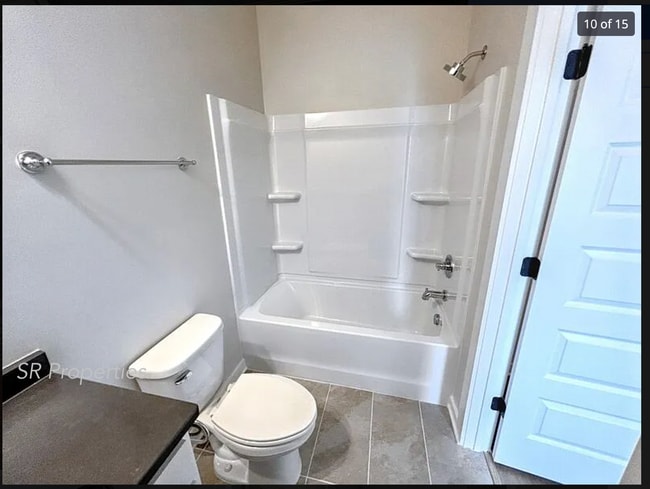 Building Photo - 1200 Windsor Sq