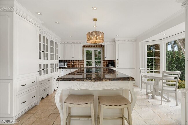 Building Photo - 1060 Galleon Dr