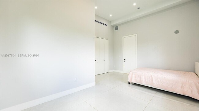 Building Photo - 11450 SW 59th Terrace