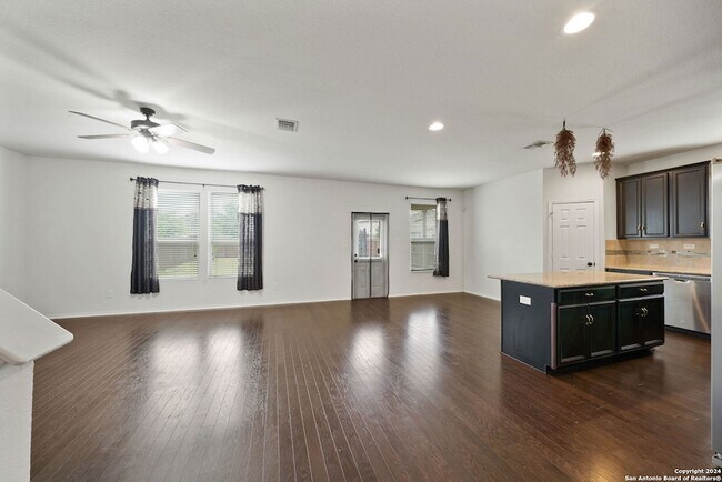 Building Photo - 9947 Cowboy Ln
