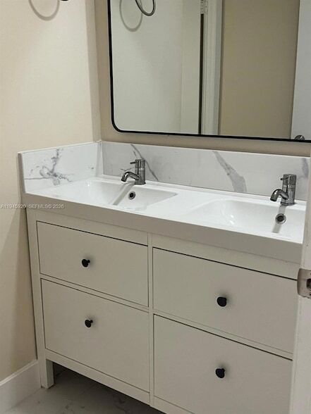 Building Photo - 10801 SW 109th Ct