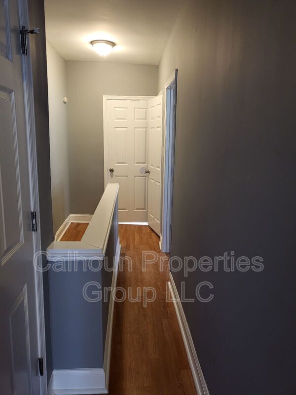 Building Photo - 1607 Cliftview Ave