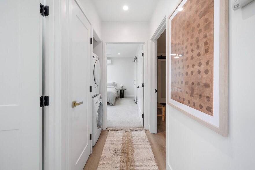 Building Photo - 236 Camellia Ln