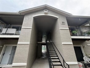 Building Photo - 3705 SW 27th St