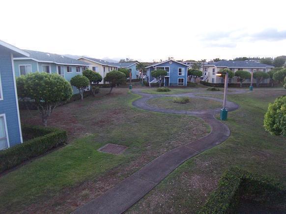 Building Photo - Mililani Parkway 2 Bedroom 1 Bath with 2 P...