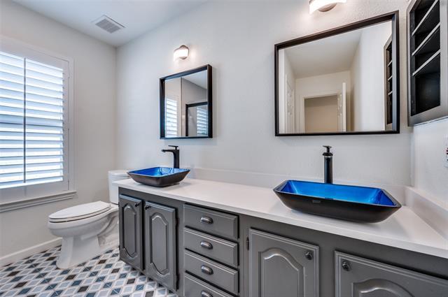 Building Photo - 3772 Waterside Ct