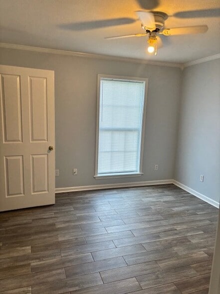 Building Photo - 1051 Jeanne St