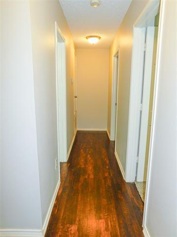 Building Photo - 5901 Thoroughbred Trail