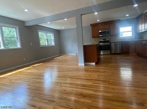 Building Photo - 2089 Galloping Hill Rd