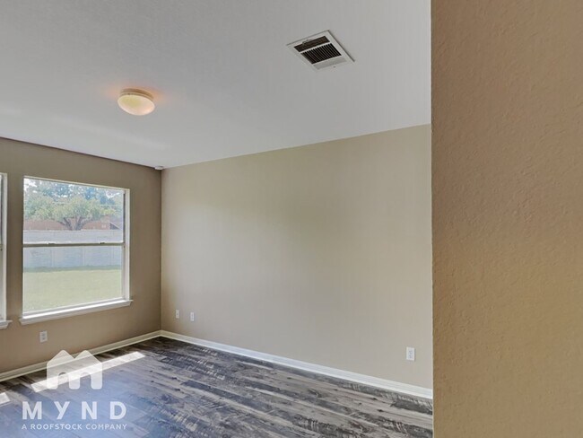 Building Photo - 2800 Single Trace Ct