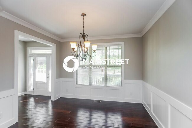 Building Photo - 4 Bedroom Pet-Friendly Home in Douglasville, GA with Main Street Renewal