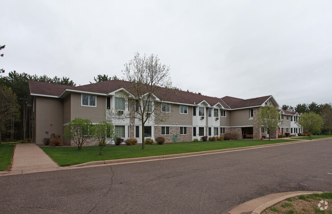 Primary Photo - Forest Heights Apartments