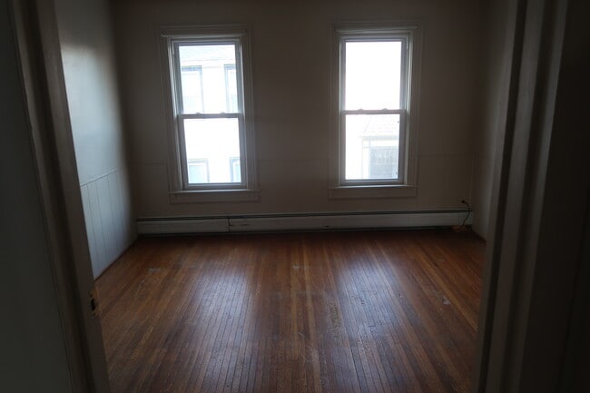 Building Photo - 495 Fulton St