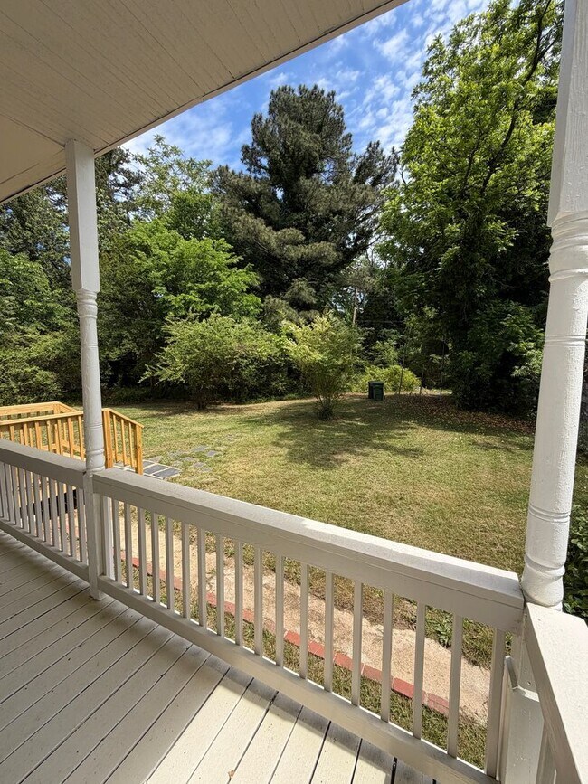 Building Photo - Charming 4bdrm/1.5bth Home Located in Richmond's North Highland Park w/Balcony!!