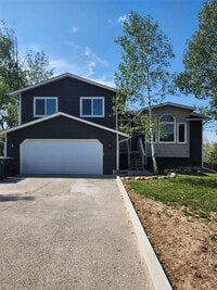 Building Photo - 5 bedroom in Briarwood - Water/Sewer/Trash PAID