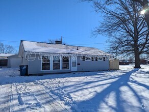 Building Photo - Updated 3-Bedroom Homewood Ranch with Garage