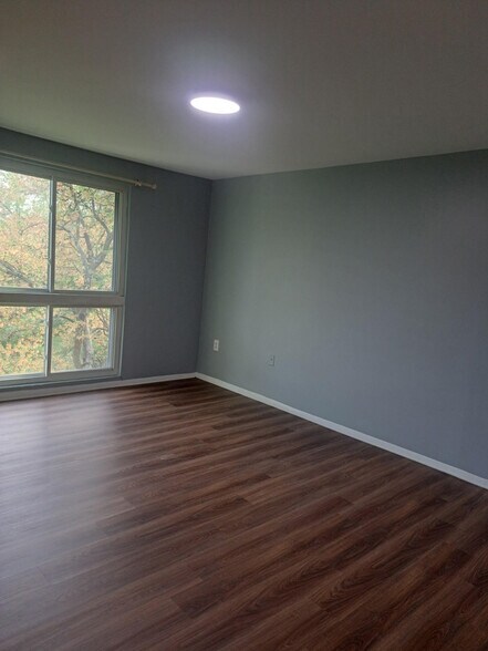 Building Photo - 5614 Bismach Dr