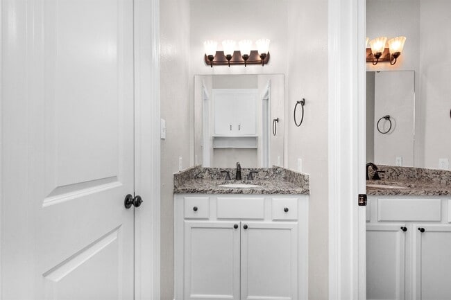 Building Photo - 1548 Virgie Community Rd