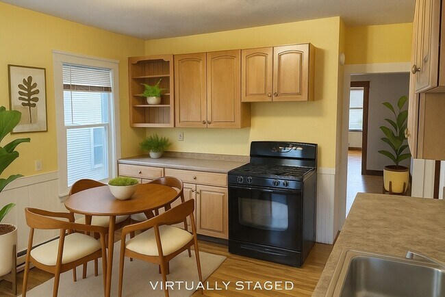 Building Photo - 90 Boylston St