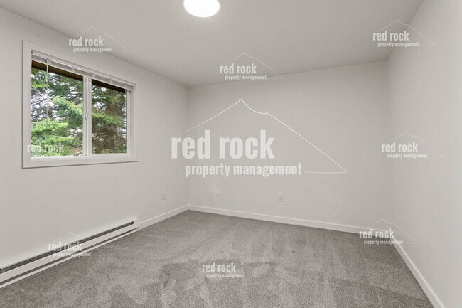 Building Photo - 4209 N Abbey Rd