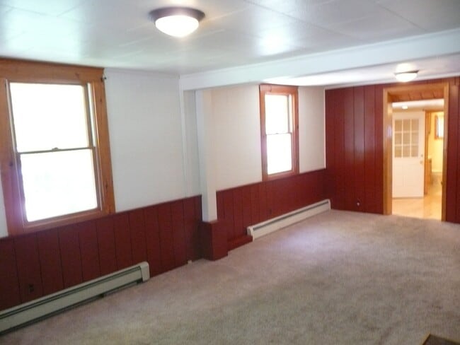 Building Photo - LO-37 Spring St. Newmarket, NH