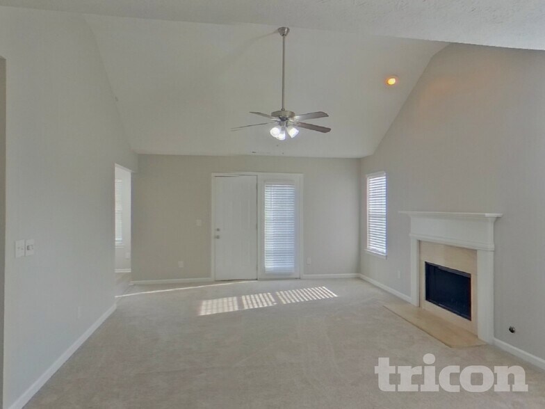 Building Photo - 4754 Clayton Crossing Ln