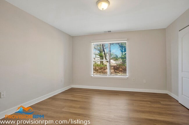 Building Photo - 2574 Riva Rd