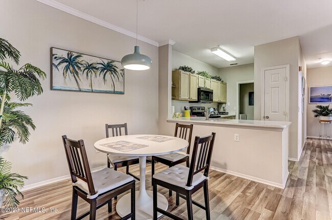 Building Photo - 170 Veracruz Dr