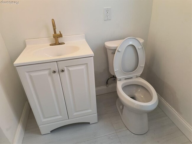 Building Photo - 18080 Westphalia St