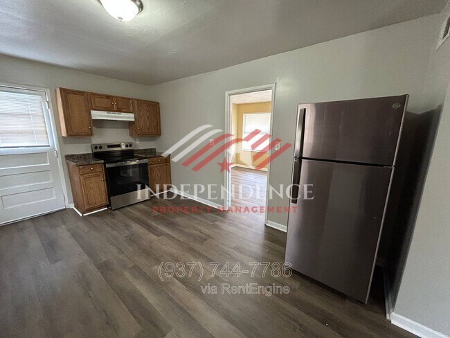 Building Photo - 4381 Marlowe St