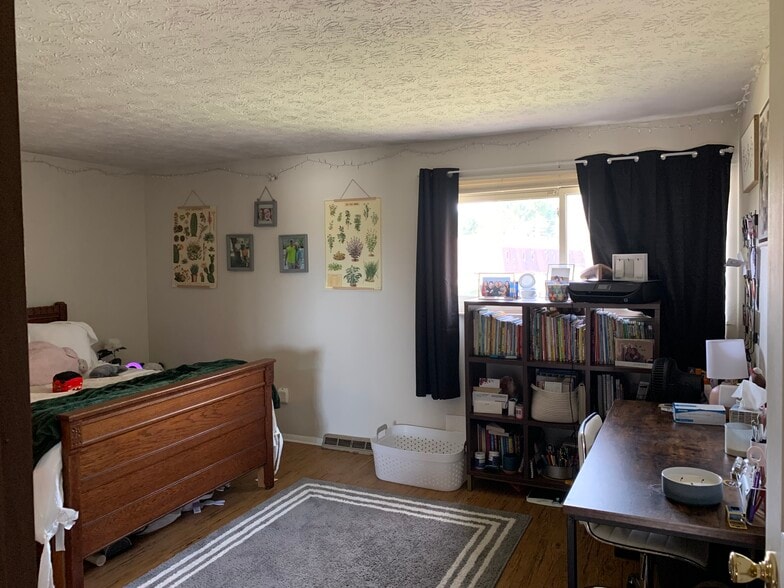 Building Photo - 5217 Cline Rd