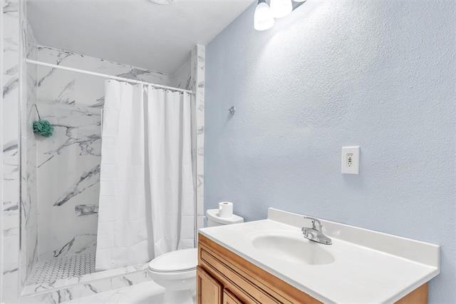 Building Photo - 3226 Barnes Bridge Rd