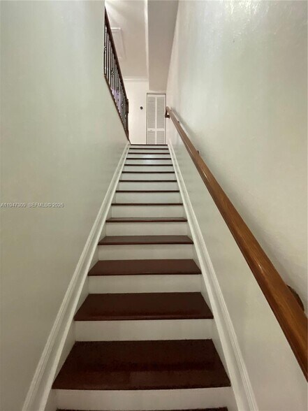 Building Photo - 3503 W 76th St