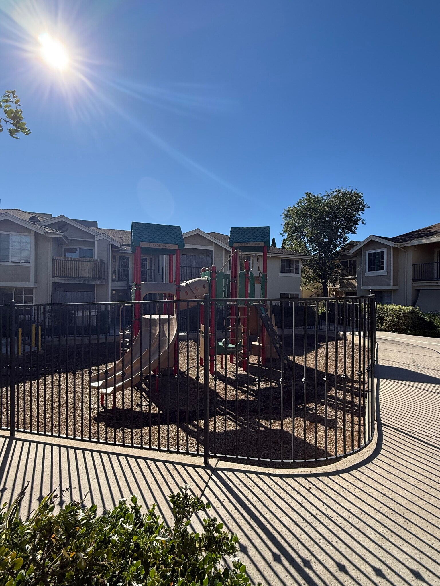 Building Photo - 3585 Grove St