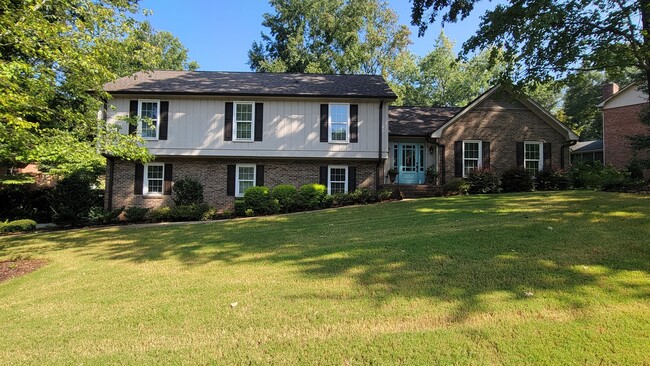 Primary Photo - 4 bed, 2.5 Bath Home Available in Sugar Creek