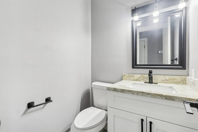 Building Photo - 4031 Rushcroft Dr