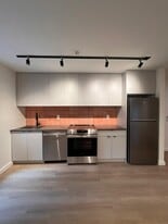 Building Photo - 328 Pacific Ave