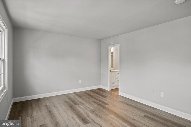 Building Photo - 1515 Marlborough Ct