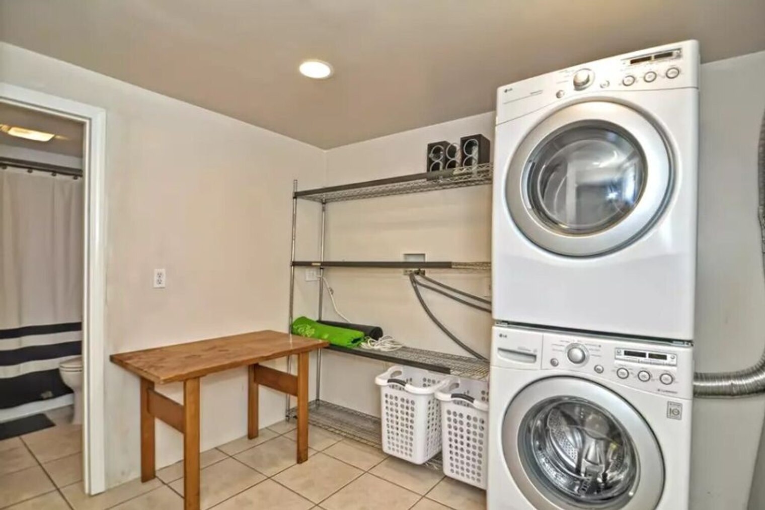 Building Photo - 155 Porter St