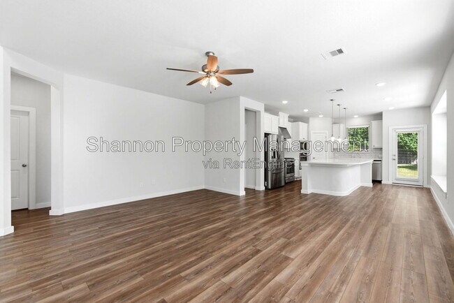 Building Photo - 8017 Whisper Grove Dr