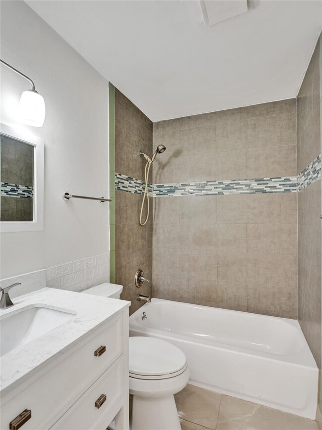 Building Photo - 1257 NW 91st Ave