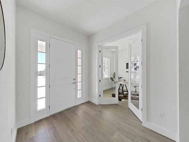Building Photo - 4716 Hickory Oak Dr