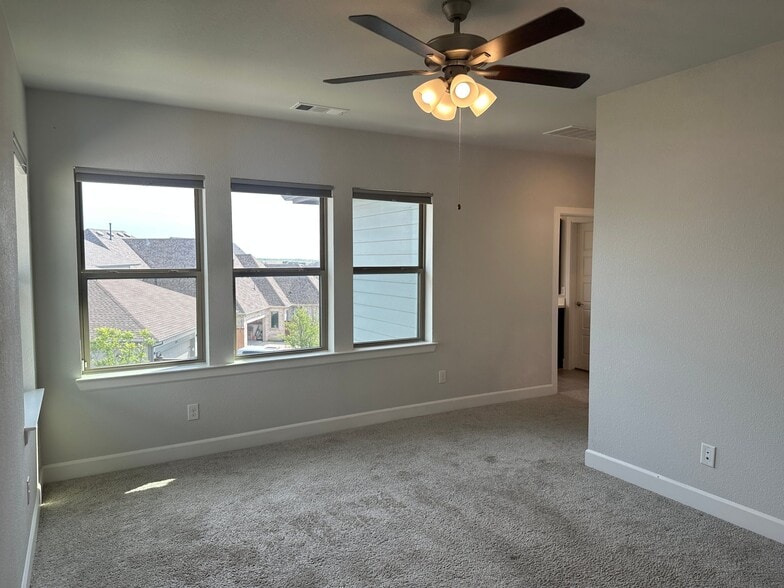 Building Photo - 14228 Walsh Ave