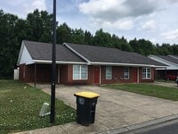 Building Photo - 3/2 Apartment in West Rome $1,195