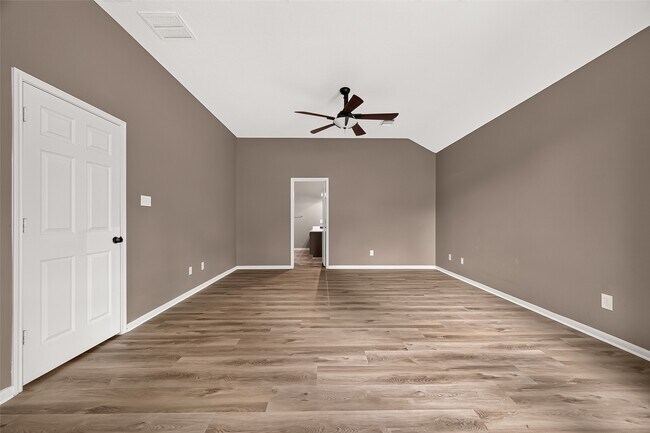 Building Photo - 14402 Barker Pelican Ct