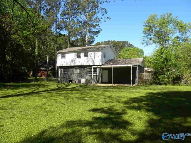 Building Photo - 1308 Nolan Ct