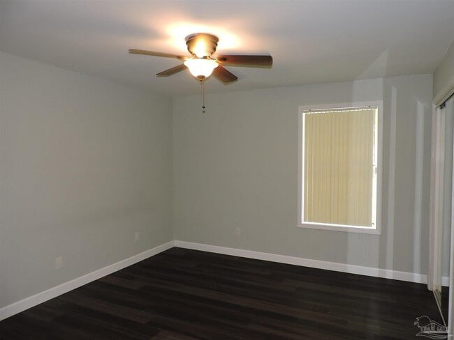 Building Photo - 7674 Old Hickory Dr